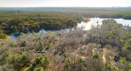 162 Lakeside Oaks Dr, Barrington NH 03825-3334 exterior