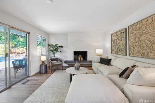 1306 Murchison Dr, Millbrae CA 94030-3026 exterior