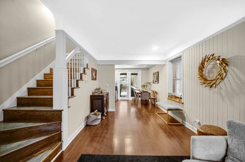 2116 Shakespeare Ave, Chicago IL 60647-3914 exterior