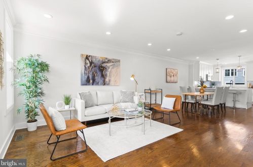 1110 Oates St, Washington DC  20002-3824 exterior