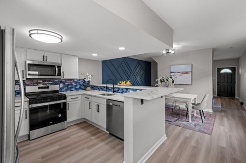 463 Edith St, Pittsburgh PA 15211-1148 exterior