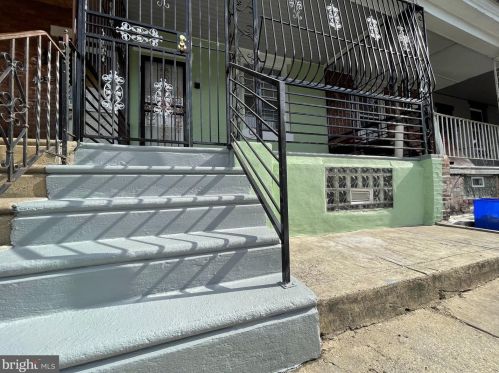 4037 8th St, Philadelphia PA 19140-2233 exterior