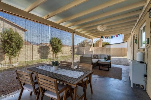 1314 Shannon St, Chandler AZ 85226-5872 exterior