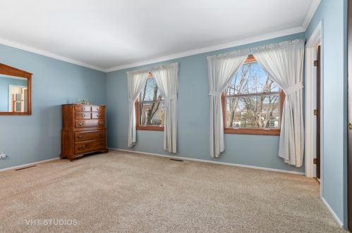 1080 Butler Dr, Bull Valley IL 60014-6927 exterior