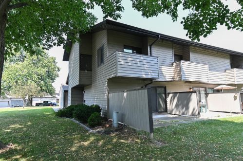 9027 70, Milwaukee WI 53223-2151 exterior