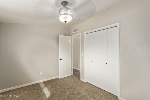 1931 Lester St, Tucson AZ 85745-1947 exterior