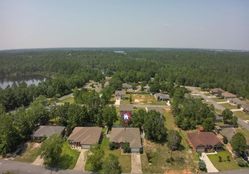 43 Magnolia Lake Dr, Defuniak Springs FL 32433-5252 exterior