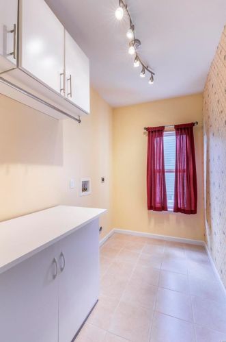 4006 Mcree Ave, Saint Louis MO 63110-2425 exterior