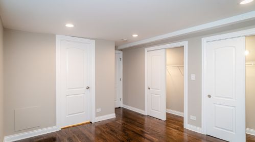 3221 Parnell Ave, Chicago IL 60628-6311 exterior