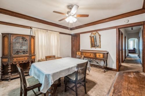 7937 Crandon Ave, Chicago IL 60617-1147 exterior