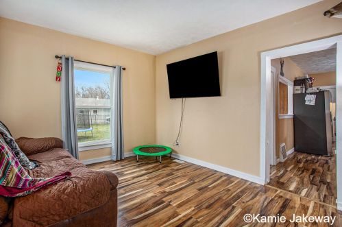 516 Front St, Belding MI  48809-1931 exterior