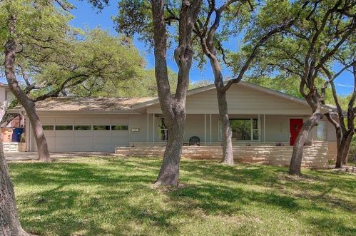 5108 Crestway Dr, Austin, TX 78731-5406