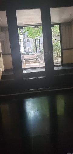 325 201st St, Bronx NY 10458-1847 exterior