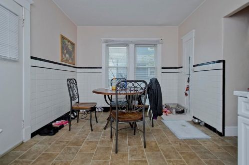 855 Boston Rd, Springfield MA 01119-1331 exterior