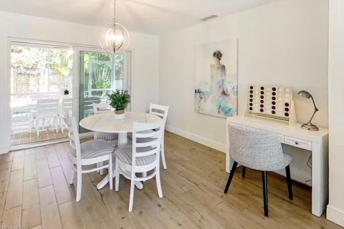 1271 Alhambra Cir, Naples FL 34103-3290 exterior