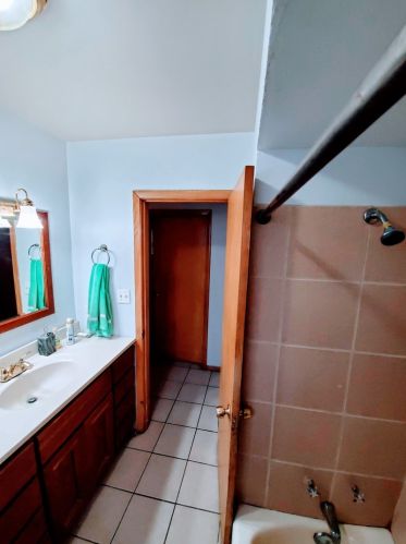 2106 9 Ave, Broadview IL 60153-1523 exterior