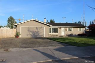 9 35th Ct, Longview, WA 98632-4221