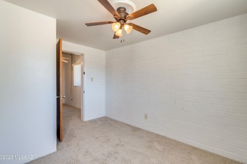 3650 23 St, Tucson AZ 85711-4914 exterior