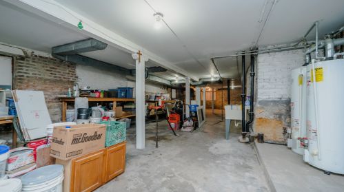 836 Maplewood Ave, Chicago IL 60622-4644 exterior