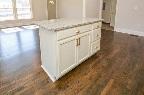 1771 Ctr Ave, Atlanta GA 30344-4725 exterior