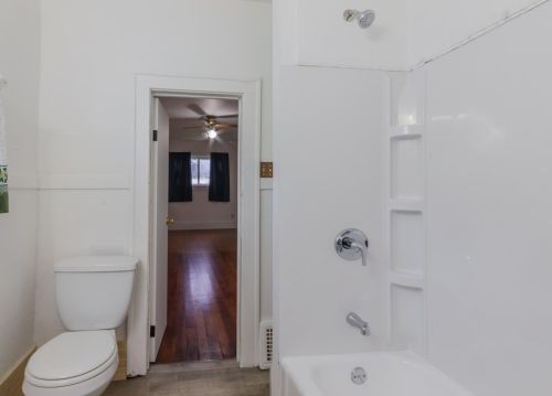 520 Somerset Ave, Mishawaka IN 46544-4568 exterior