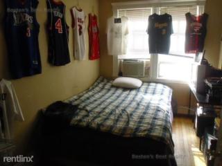 16 Gardner Rd, Brookline MA  02445-4561 exterior