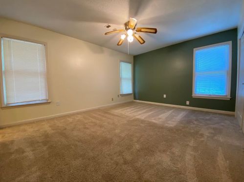 293 Triple Oaks Dr, Tucker GA 30084-2082 exterior