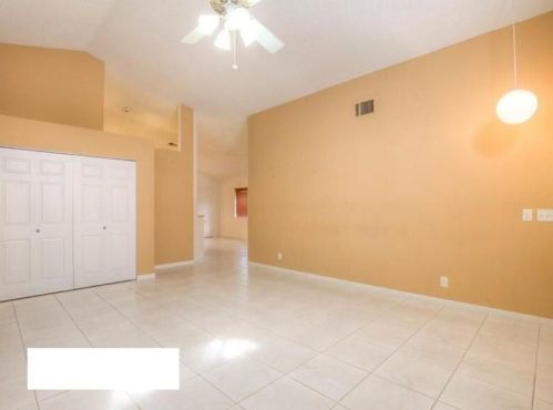 22669 Pickerel Cir, Boca Raton FL  33428-4602 exterior