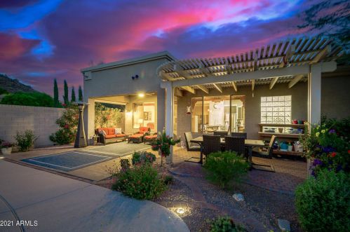 4040 El Cortez Trl, Phoenix AZ  85083-2443 exterior