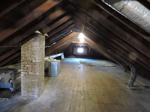 3200 Racine Ave, Chicago IL 60827-6402 exterior