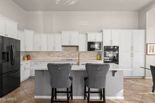 22110 36th St, Phoenix AZ  85050-7392 exterior