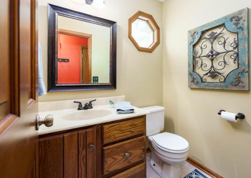 3020 Kalarama Ave, Kalamazoo MI 49024-2383 exterior