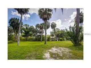 2627 Dundee St, Tampa, FL 33629-7516