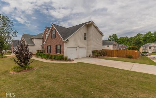 2753 Elkmont Dr, Atlanta, GA 30331