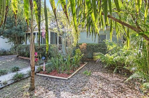 1213 Hamilton Ave, Tampa FL  33604-4326 exterior