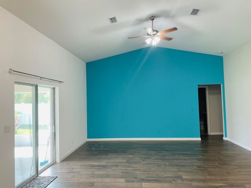 112 Ridgecrest Dr, Fort Pierce FL  34953-5449 exterior