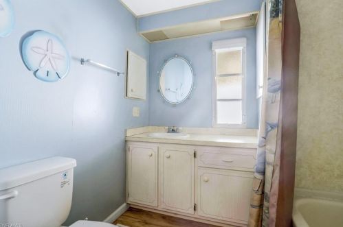 56 Palos Dr, Naples FL 34104-3909 exterior