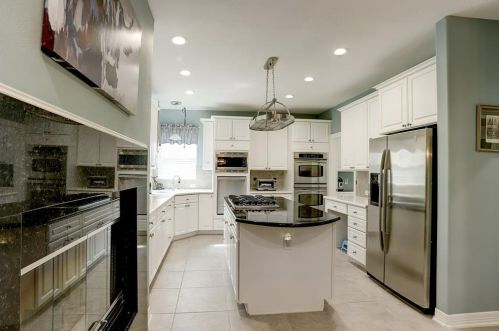 4022 Weston Dr, Fulshear TX 77441-4126 exterior