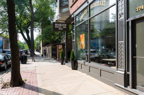 1750 Wells St, Chicago IL  60614-5851 exterior