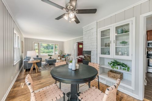 6270 102, Milwaukee WI 53214-2525 exterior