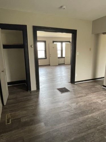 1960 Perrysville Ave, Pittsburgh PA  15214-3844 exterior