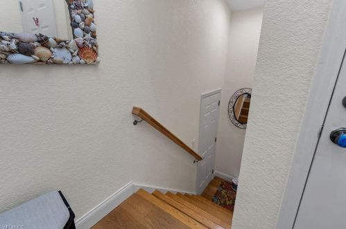 1105 Partridge Cir, Naples FL 34104-8805 exterior