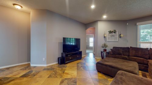 2081 Burlington St, Fort Pierce FL  34984-4350 exterior