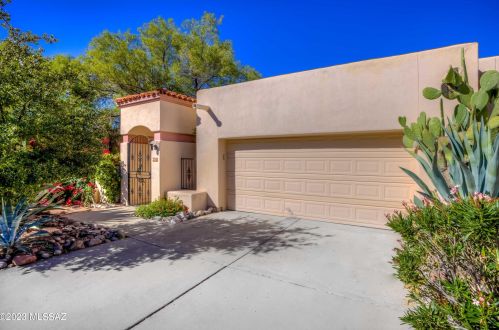 4539 Red Mesa Dr, Tucson AZ  85718-3562 exterior