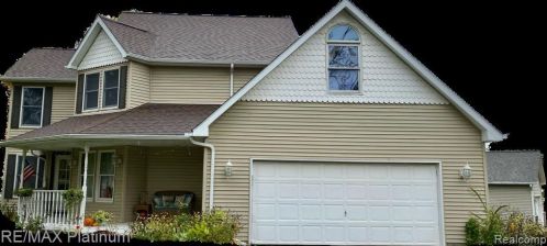 601 Tickner St, Linden, MI 48451-9072