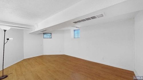 2401 New York Ave, Union City NJ 07087-4515 exterior