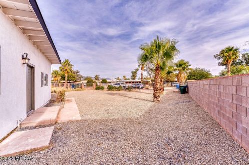 1934 Amalia Ave, Tucson AZ  85713-3819 exterior