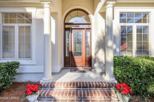 84 Hampton Hall Blvd, Bluffton SC 29910-7824 exterior