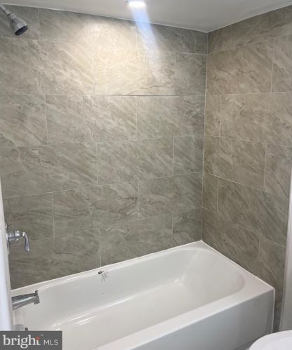 15 53rd Pl, Washington DC  20019-6533 exterior