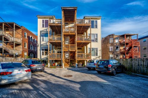 6126 University Ave, Chicago IL  60637-2724 exterior